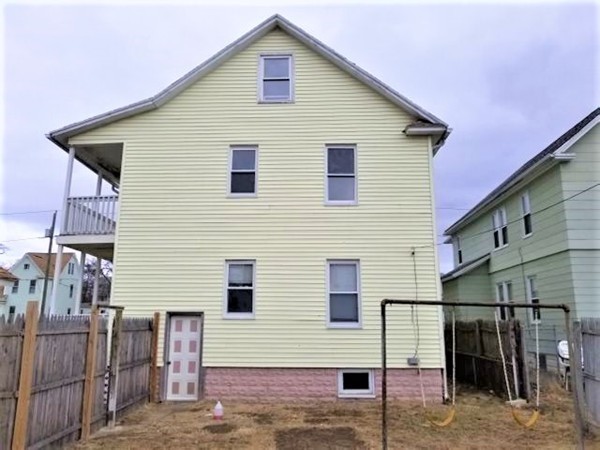 28-30 Cherrelyn Street Springfield, MA 01104 - Photo 16 of 16