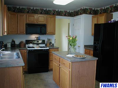 2810 Sanderling Road Fort Wayne, IN 46808 - Photo 7 of 8 Gallery Image 7