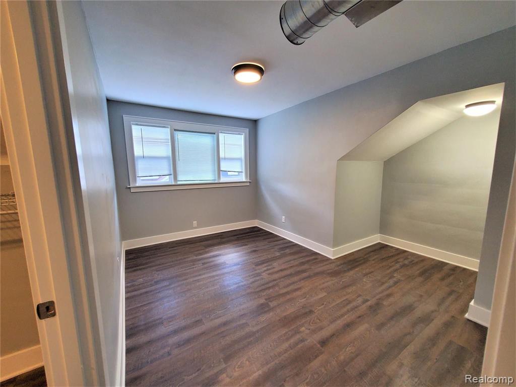 680 Pearson Street, Unit 2 Ferndale, MI 48220 - Photo 6 of 8