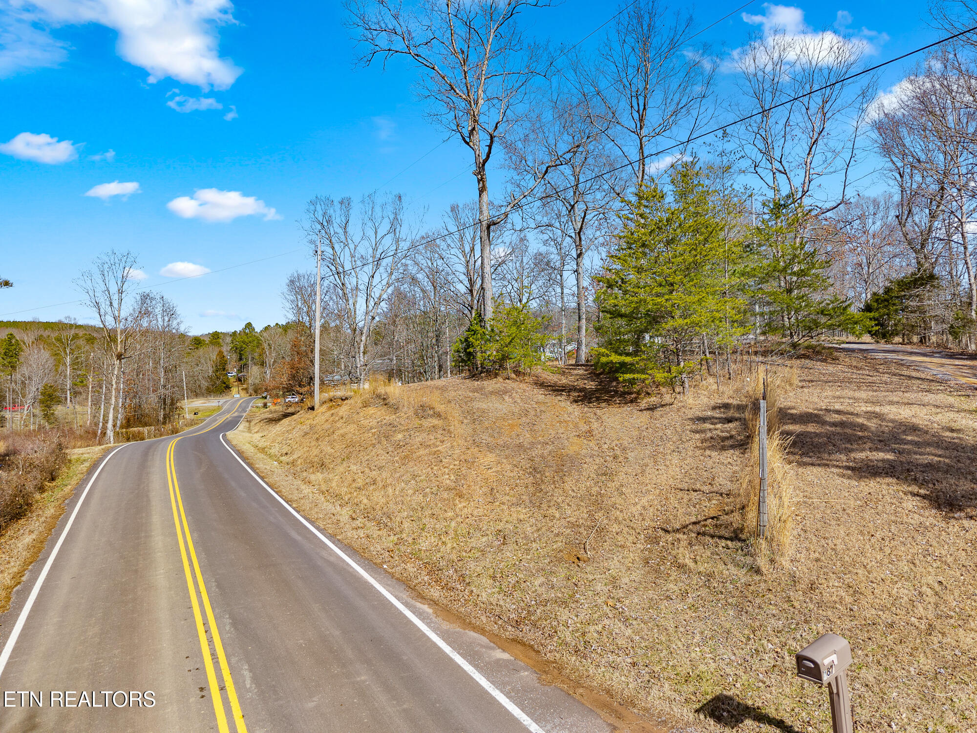 454 County Road 188 Decatur, TN 37322 - Photo 8 of 16 454 Cr 188-7
