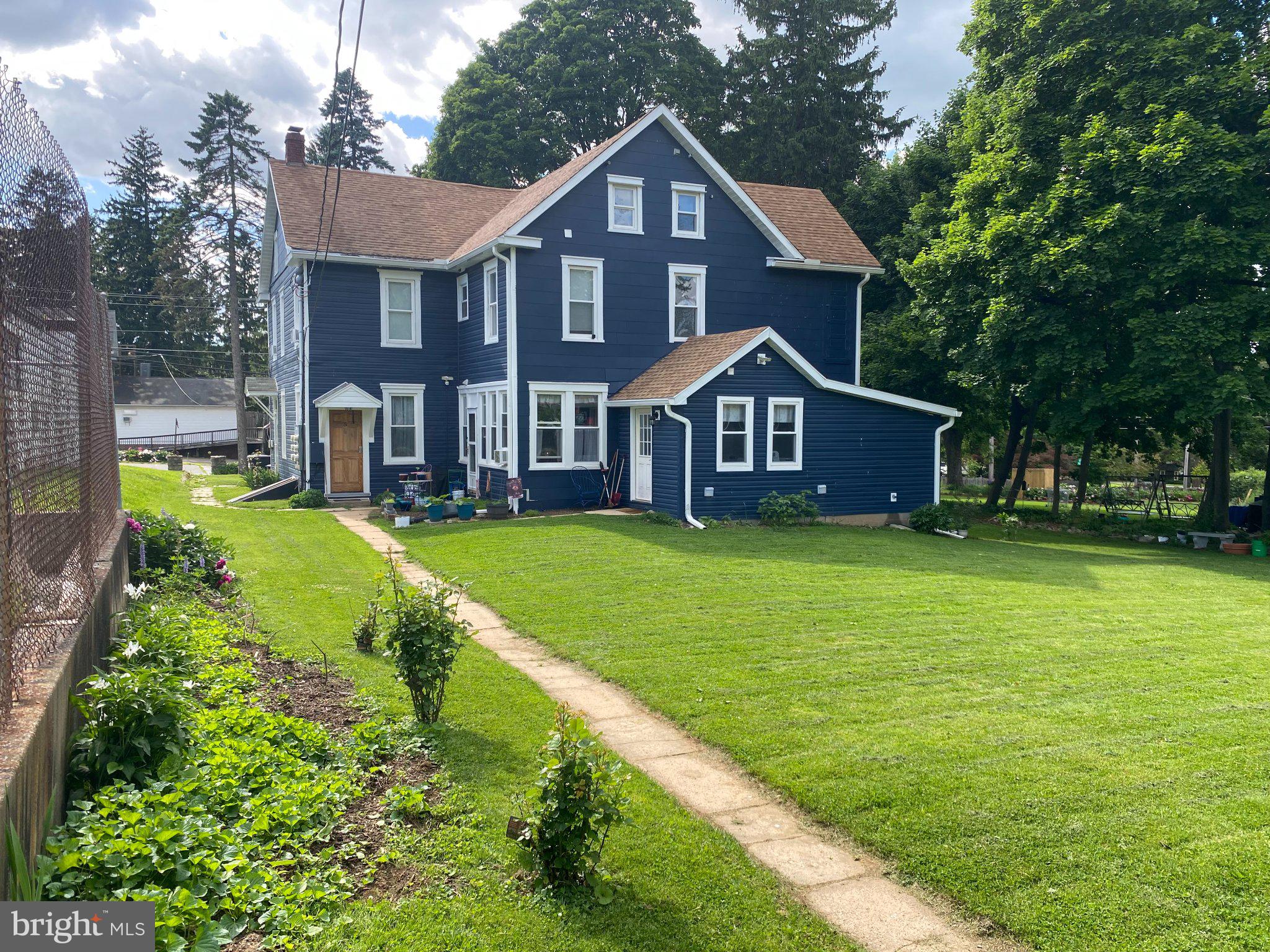 13580 Monterey Lane Blue Ridge Summit, PA 17214 - Photo 6 of 36