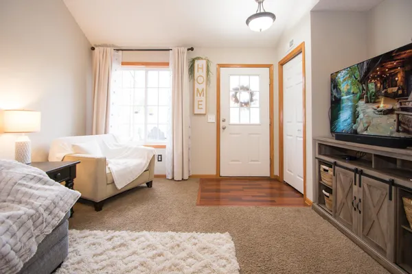 $239,900 | 10541 74th Street Northeast, Unit 2, Otsego, MN 55301