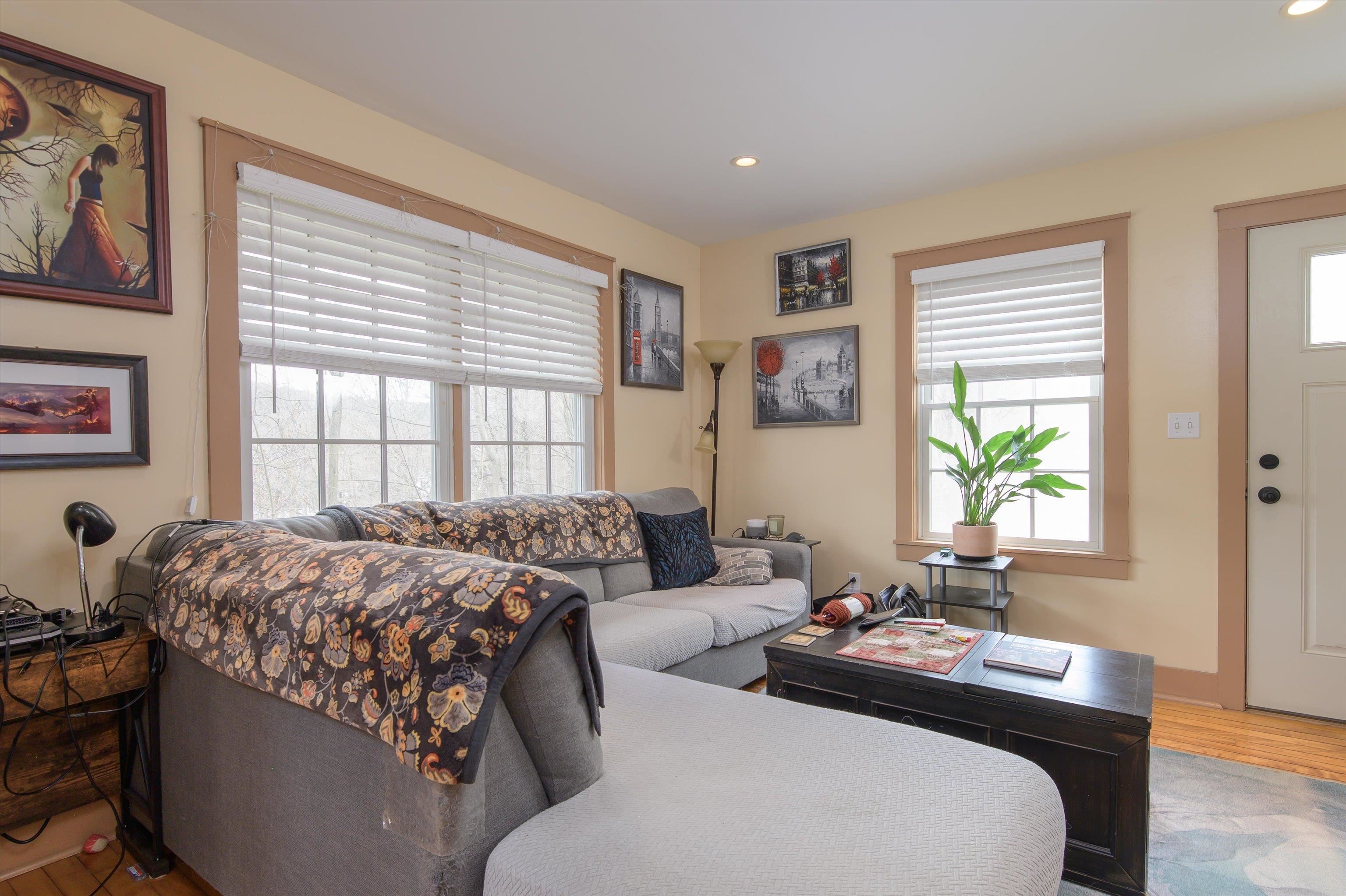 15 Grove Street Springfield, VT 05156 - Photo 11 of 34