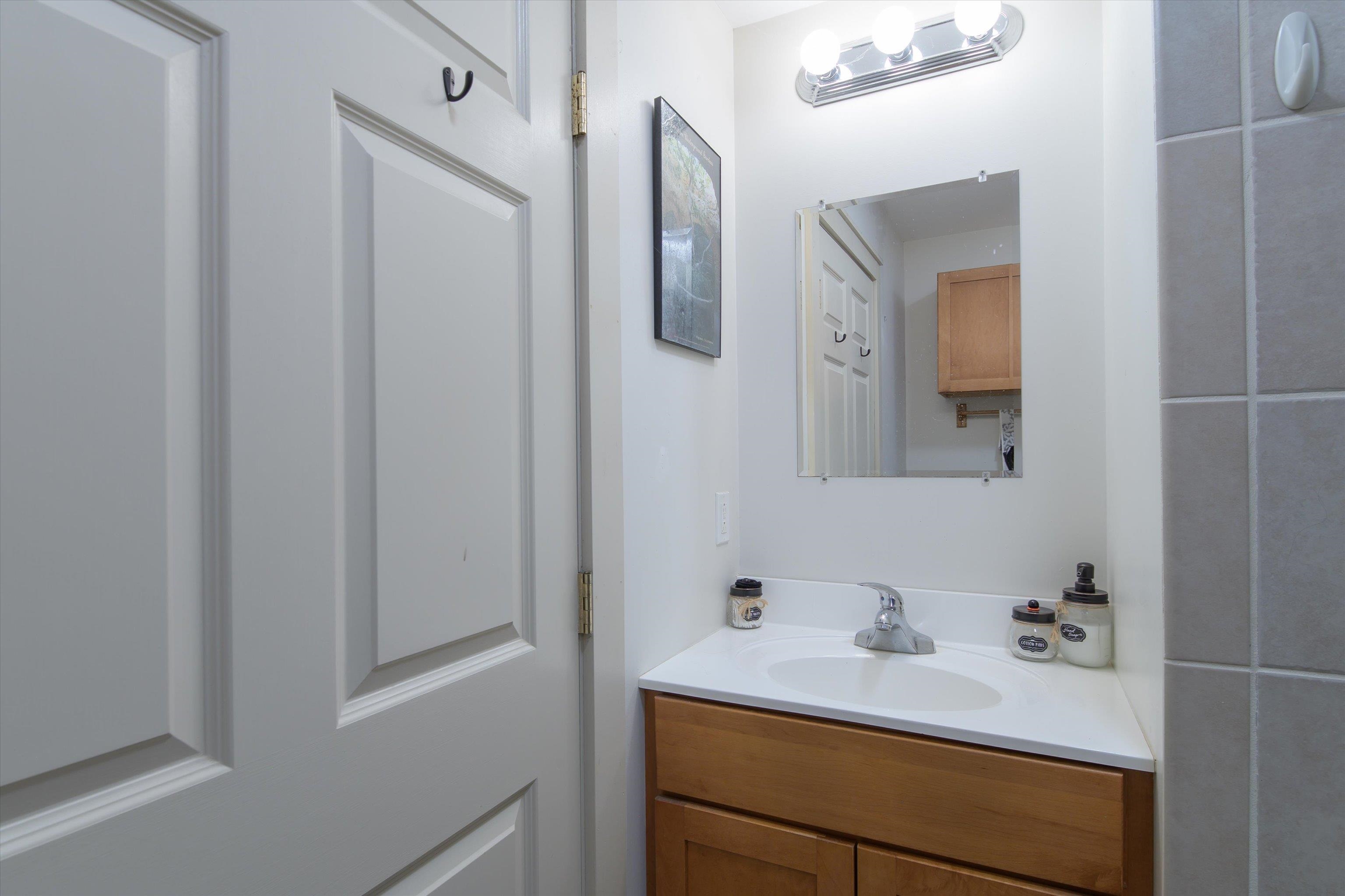 15 Grove Street Springfield, VT 05156 - Photo 17 of 34