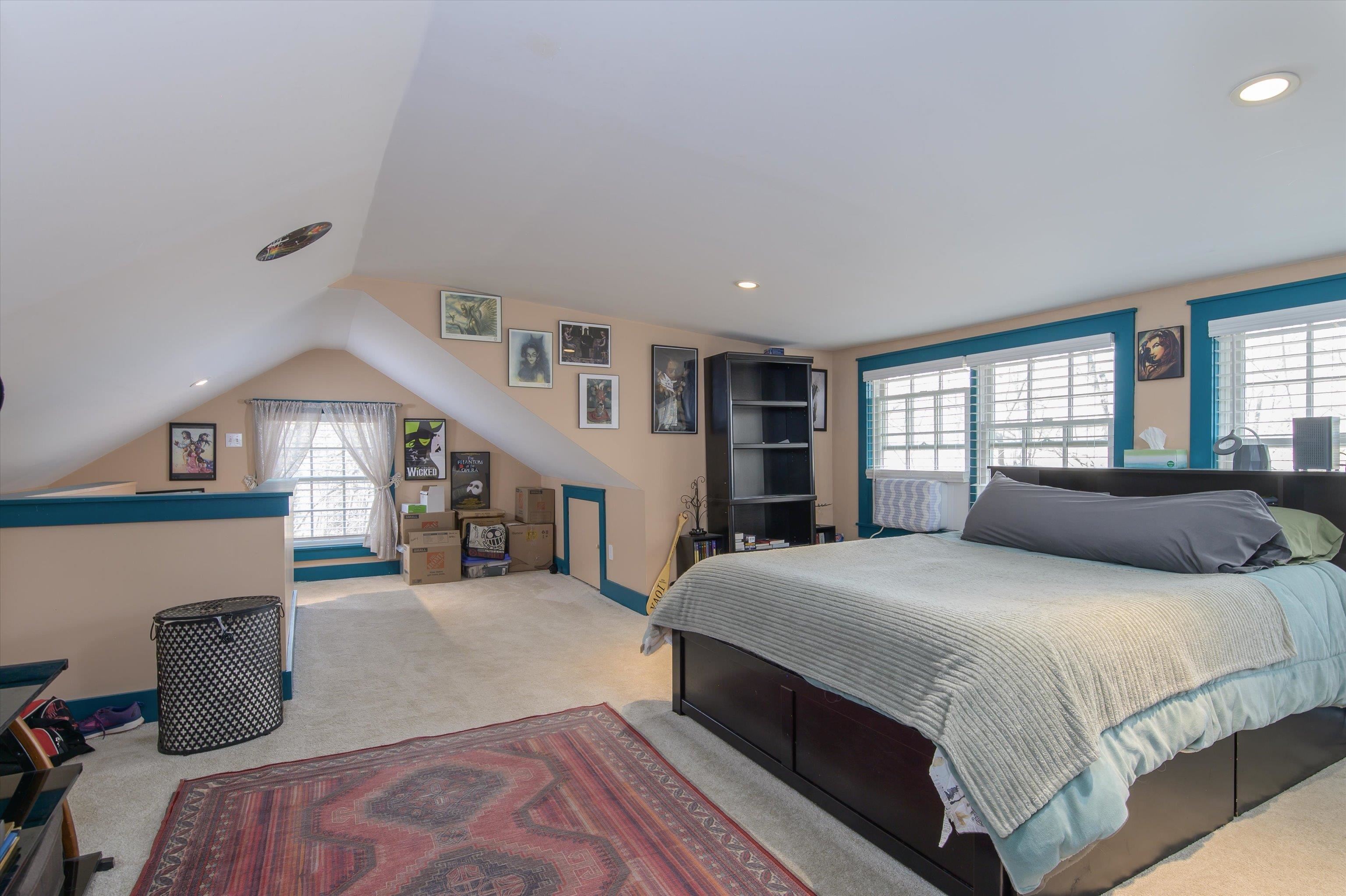 15 Grove Street Springfield, VT 05156 - Photo 23 of 34