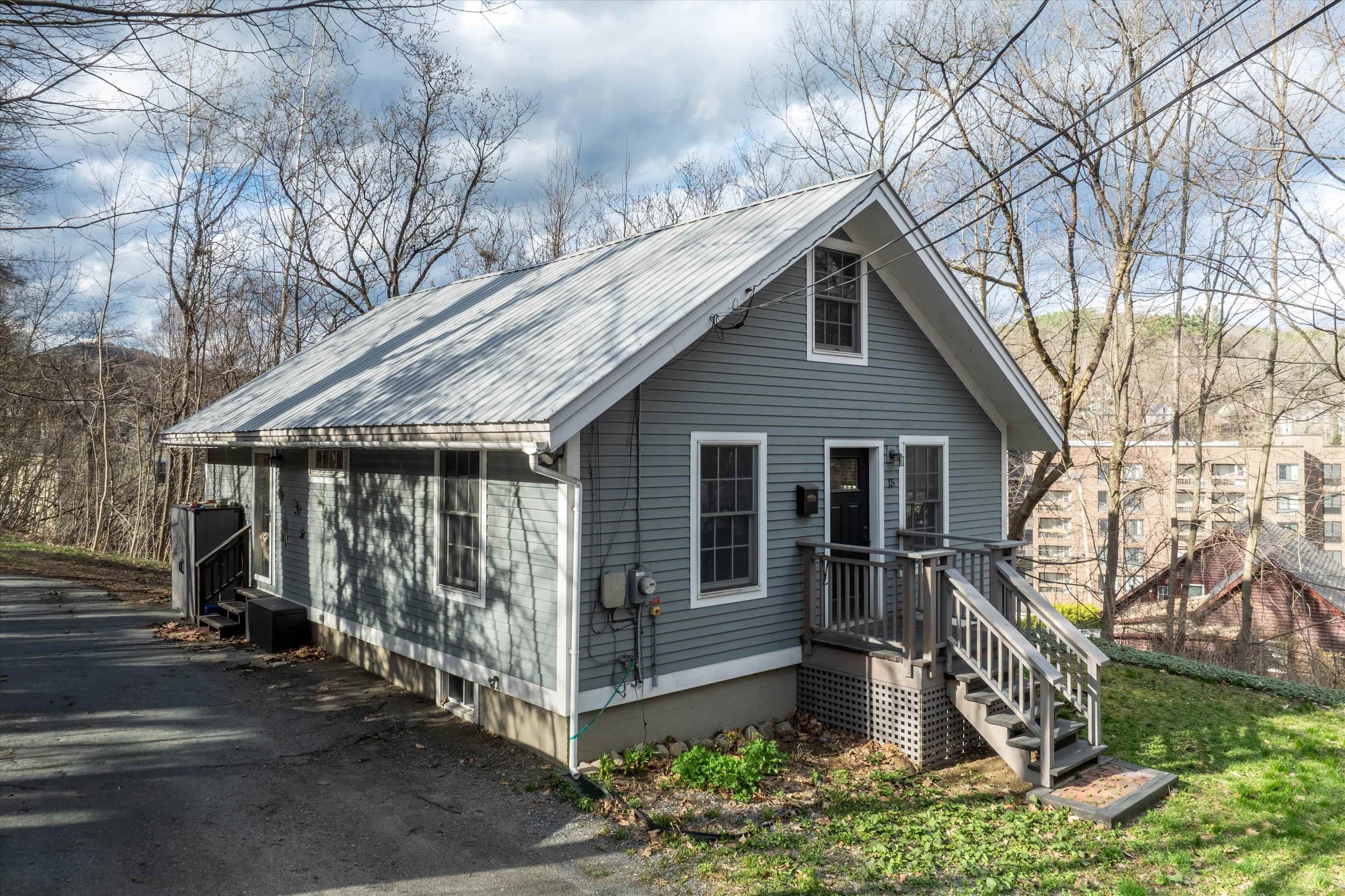 15 Grove Street Springfield, VT 05156 - Photo 33 of 34