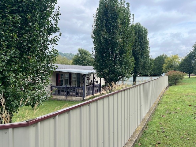 14 Coomer Lane Carthage, TN 37030 - Photo 3 of 18