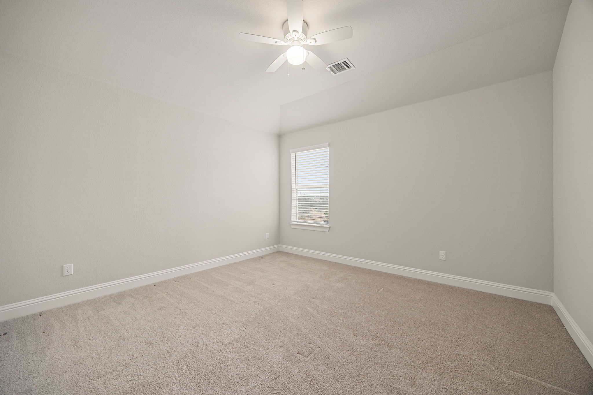 109 Riverhill Drive Georgetown, TX 78628 - Photo 20 of 27