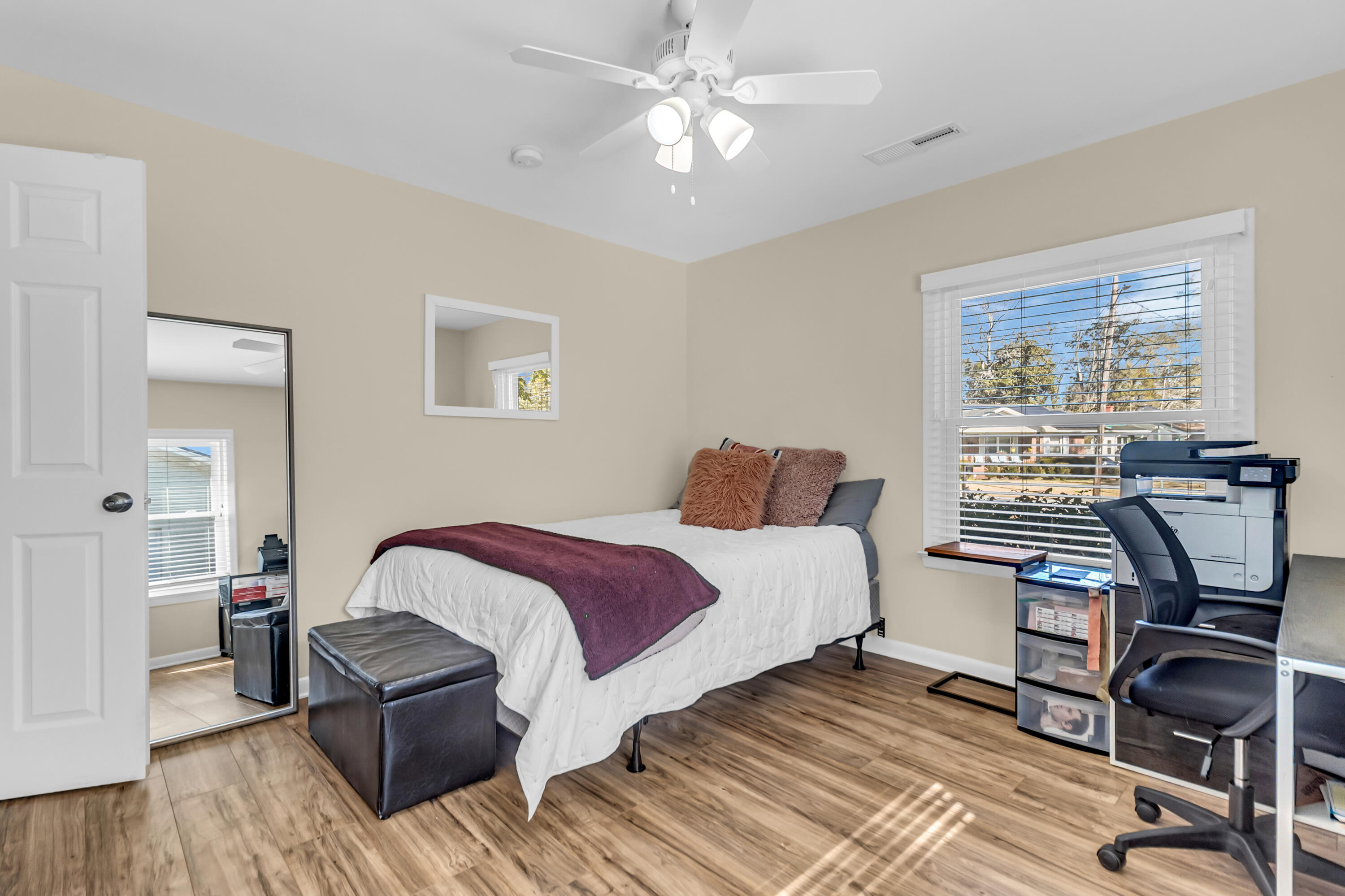 655 Wantoot Boulevard Charleston, SC 29407 - Photo 21 of 35 Bedroom Two