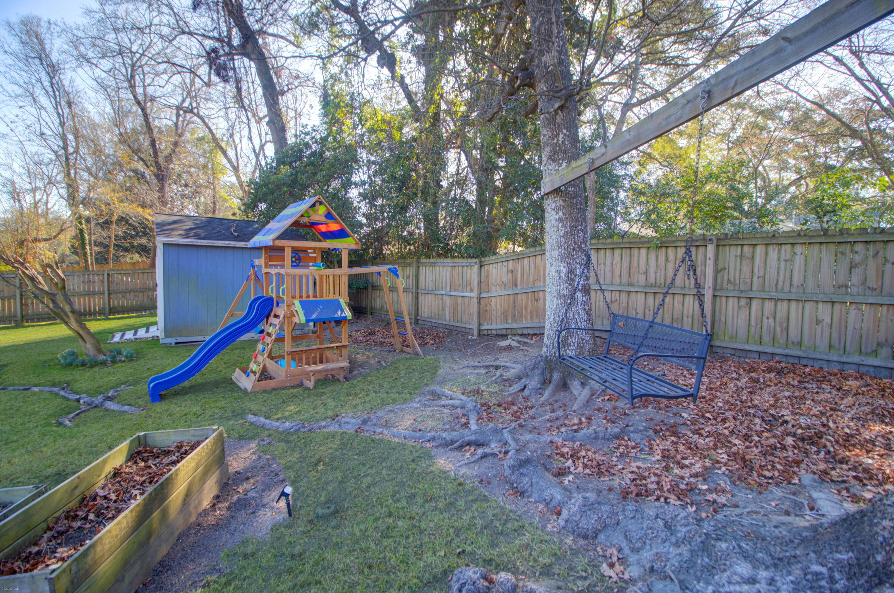 655 Wantoot Boulevard Charleston, SC 29407 - Photo 32 of 35 Back Yard Space