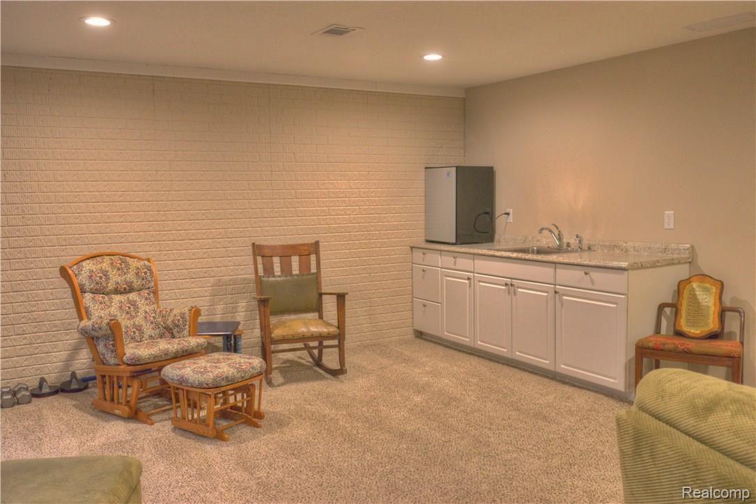 8229 Duffield Road Gaines, MI 48436 - Photo 44 of 46 DSC_7677_8_9.jpg