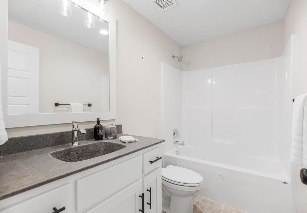 16737 South Ripley Street Olathe, KS 66062 - Photo 39 of 62