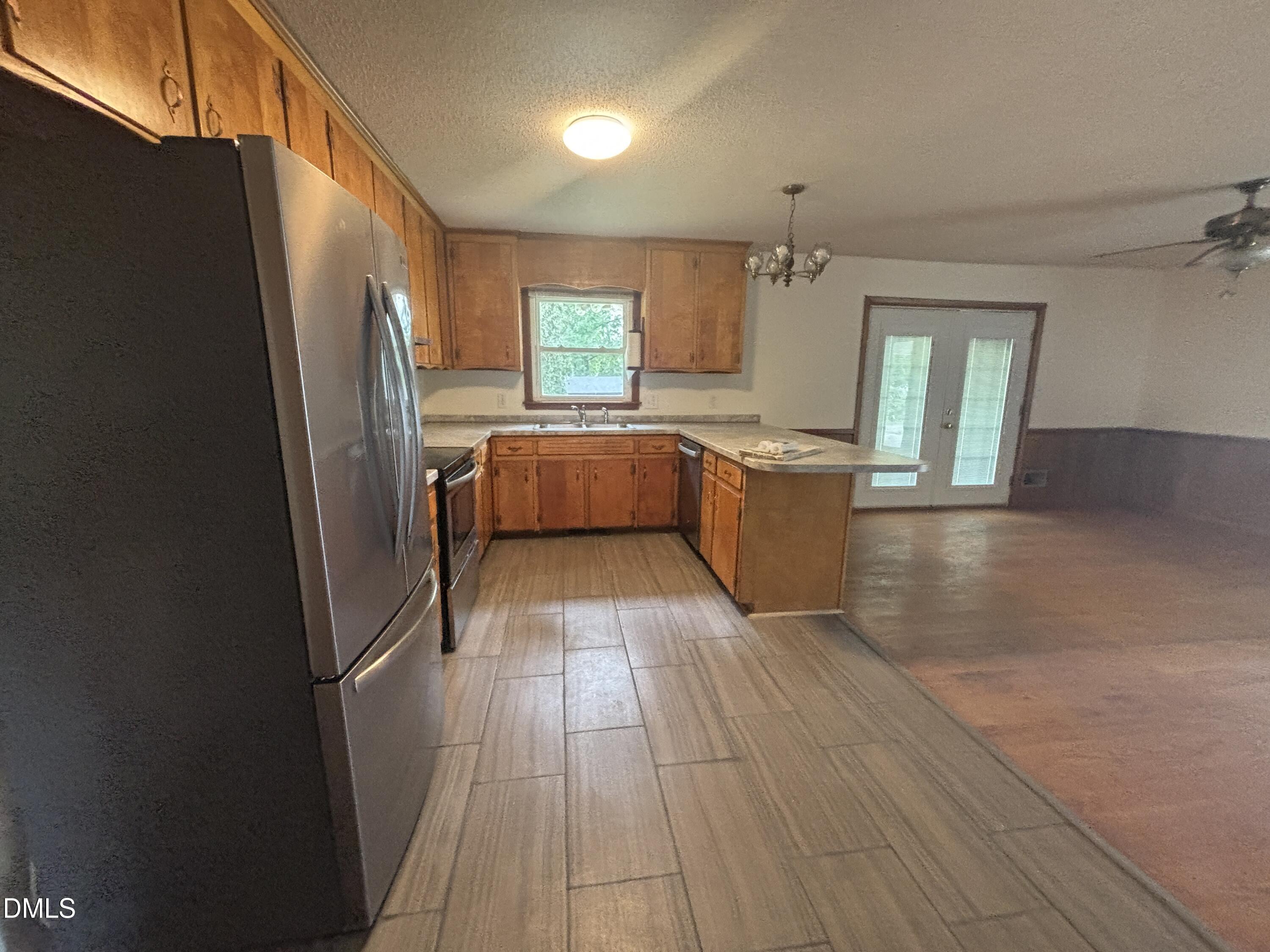 3609 Melrose Drive Raleigh, NC 27604 - Photo 3 of 51 20260623_185907467_iOS