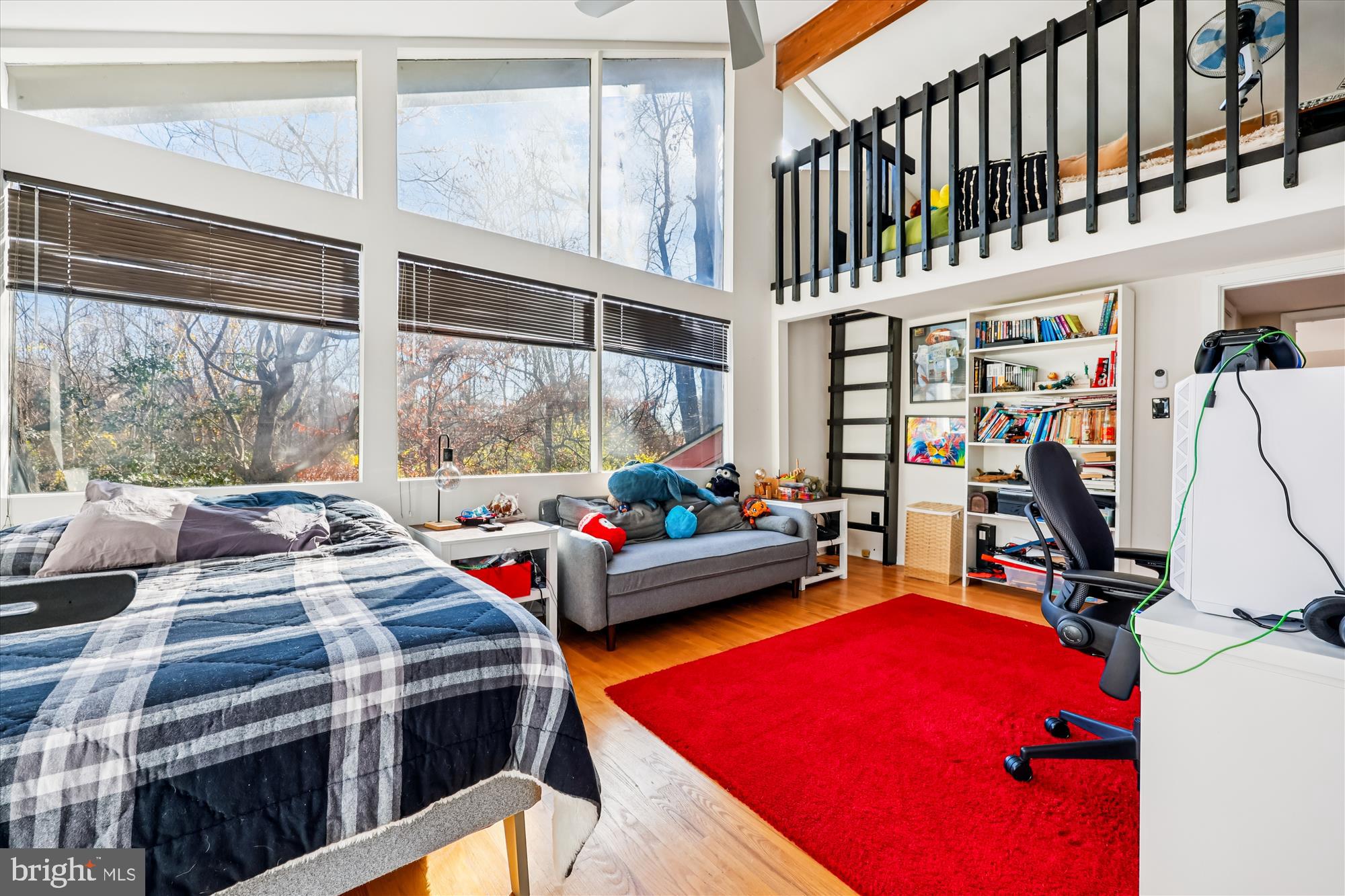 7614 Carteret Road Bethesda, MD 20817 - Photo 10 of 16 Bright and airy loft-style bedroom.