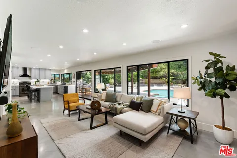 $1,399,999 | 2231 Willowpark Court, Thousand Oaks, CA 91362
