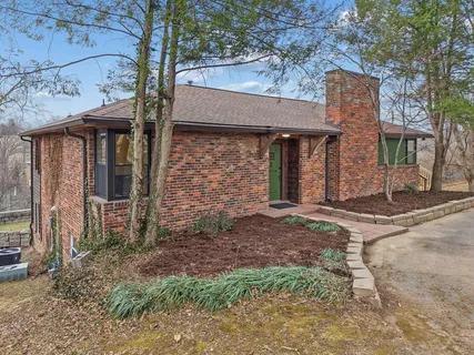 $688,000 | 2224 Crestline Drive, Nashville, TN 37214