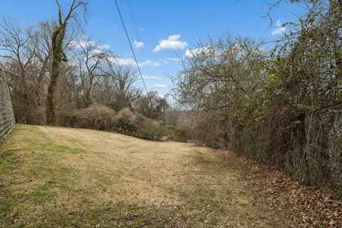 $688,000 | 2224 Crestline Drive, Nashville, TN 37214