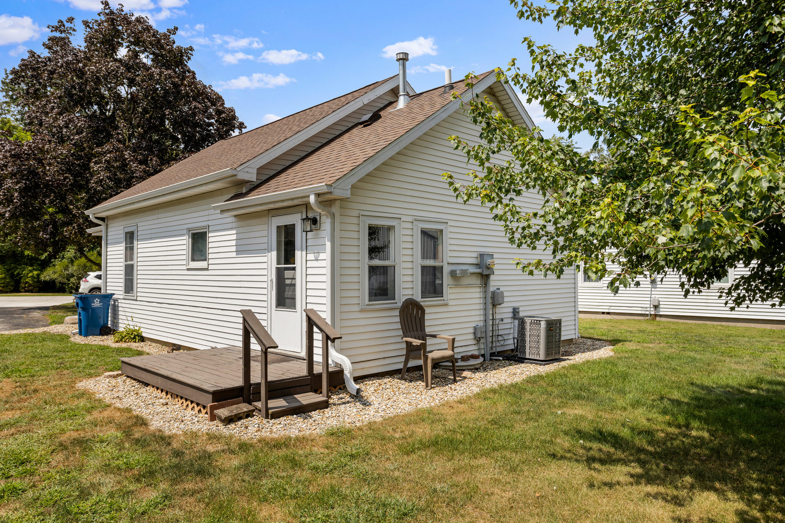 208 Monroe Street St. Joseph, IL 61873 - Photo 5 of 8