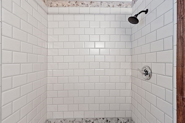 28 Holly Drive Gardner, MA 01440 - Photo 18 of 42