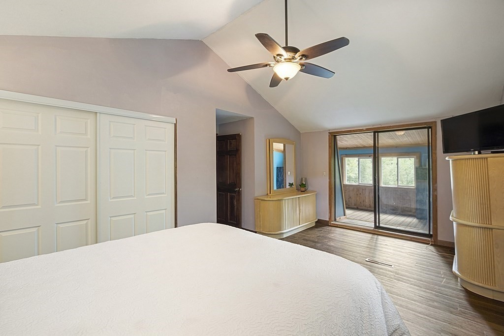 28 Holly Drive Gardner, MA 01440 - Photo 23 of 42