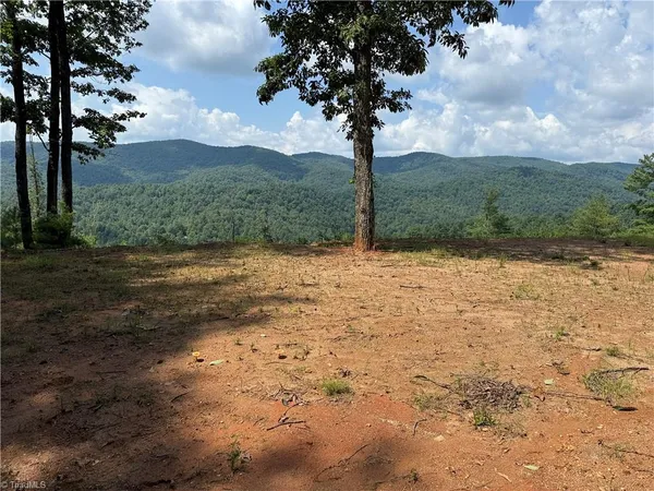 $129,900 | Tbd Tbd Lazy Bear Lane, Purlear, NC 28665