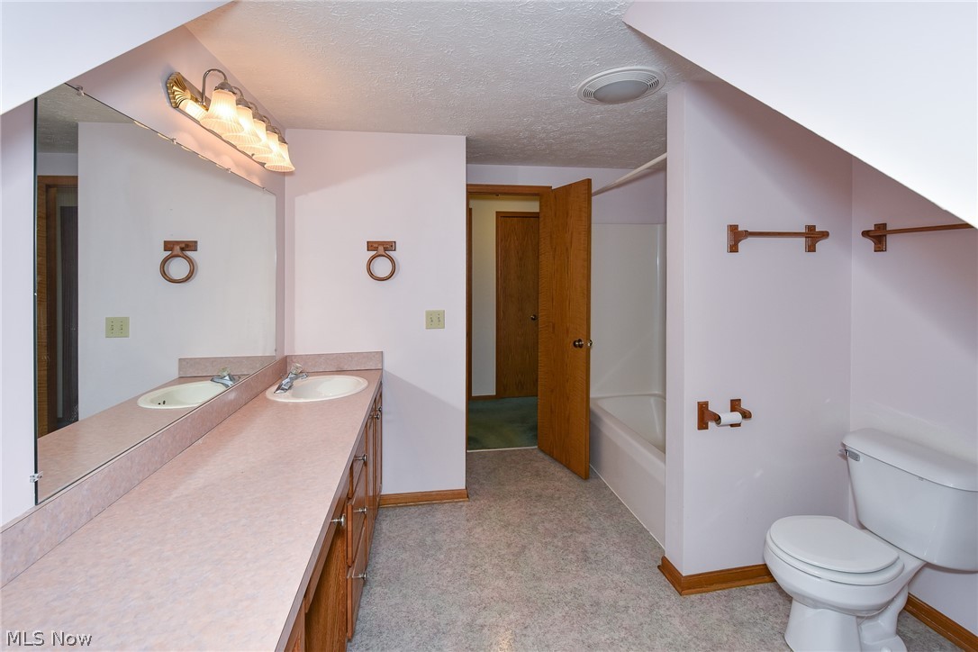 27387 Cook Road Olmsted Falls, OH 44138 - Photo 18 of 24 Gallery Image 18