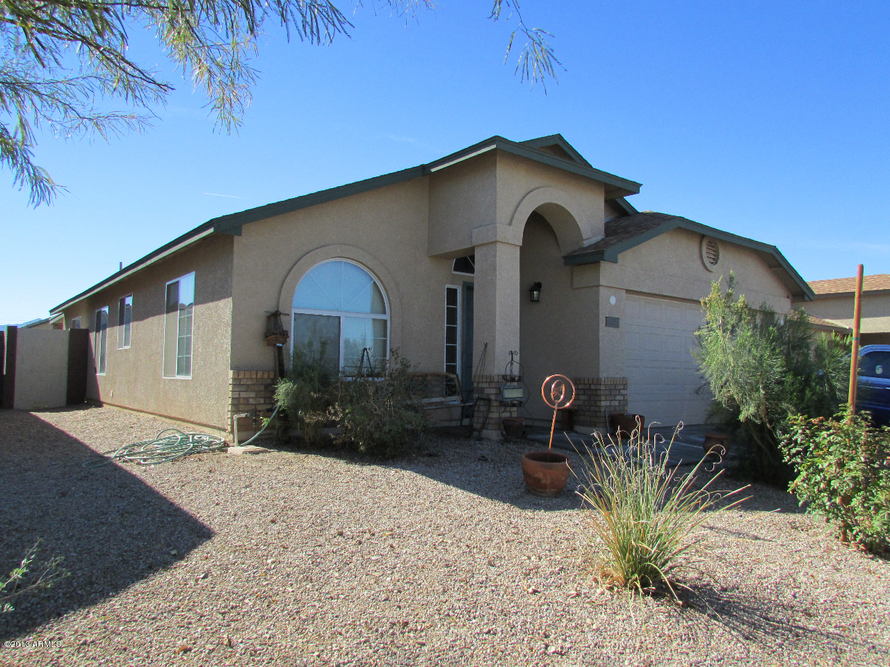 2737 West Pecan Road Phoenix, AZ 85041 - Photo 2 of 23 IMG_0211
