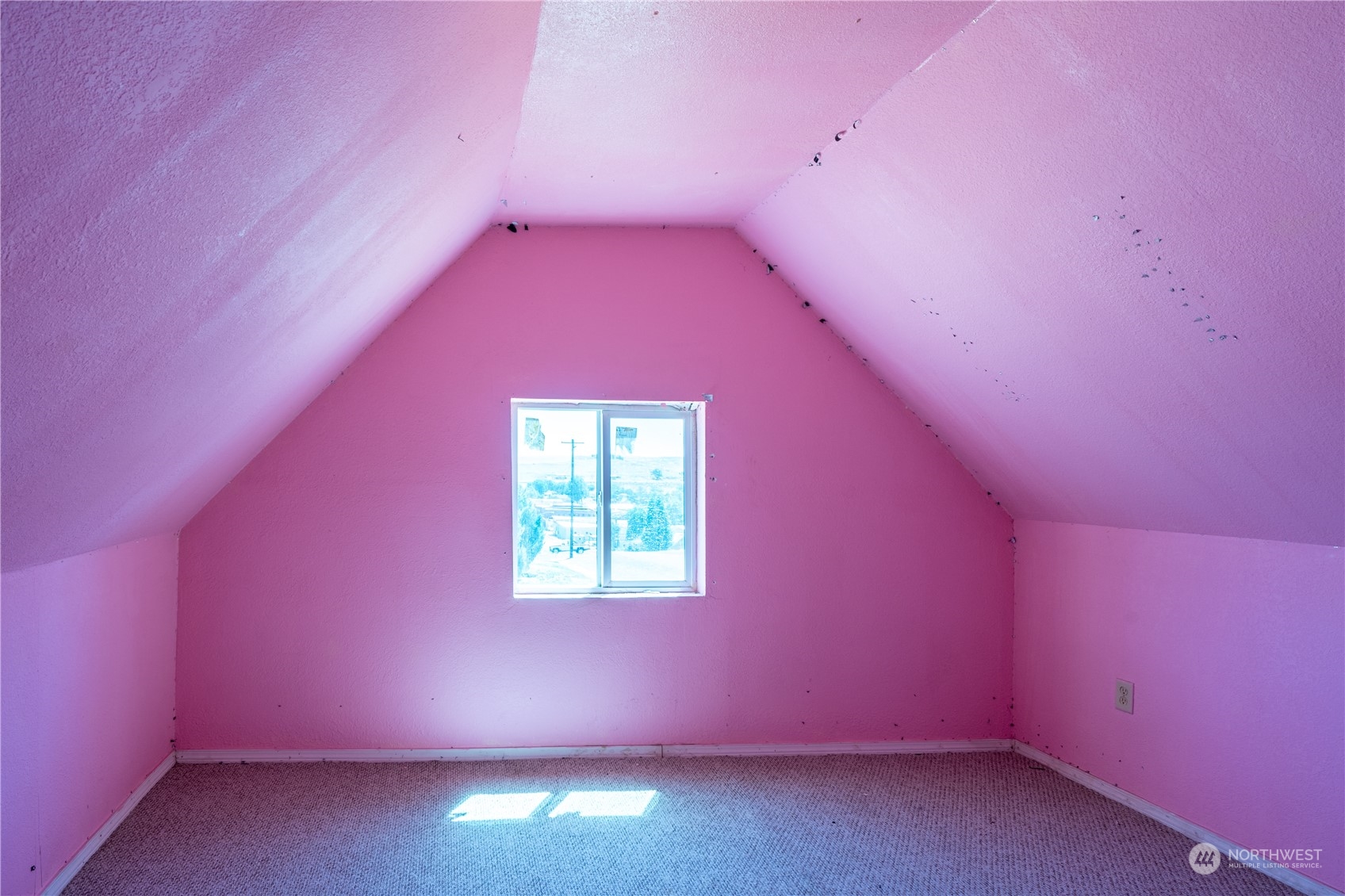 506 North I Street Lind, WA 99341 - Photo 36 of 40 a view of an empty room