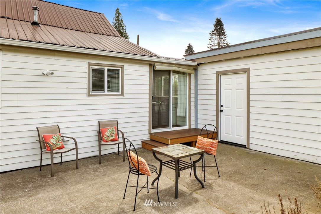 8507 Harborview Road Blaine, WA 98230 - Photo 6 of 36 Gallery Image 6
