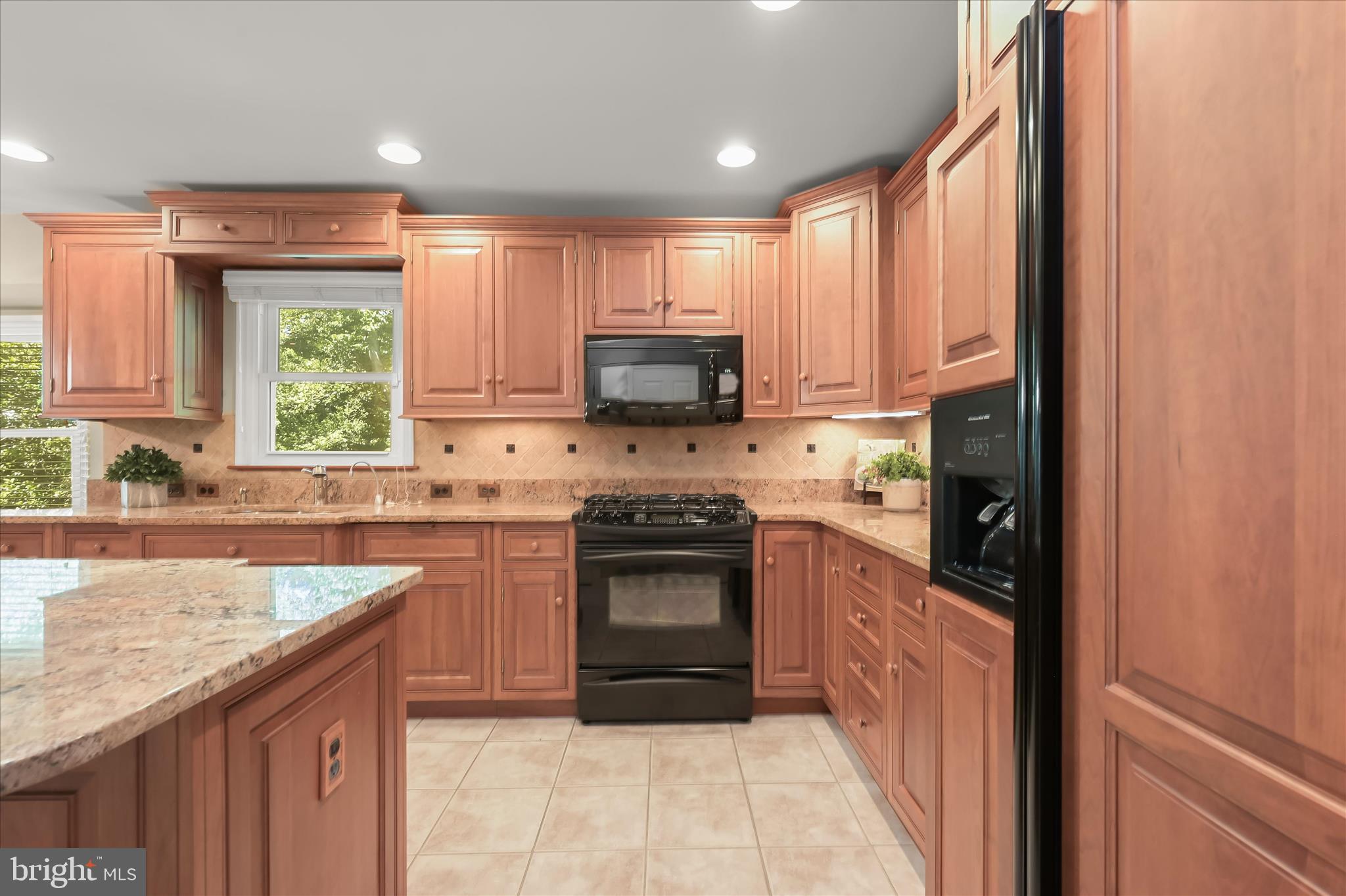 345 Derbyshire Lane Riva, MD 21140 - Photo 12 of 42 Kitchen