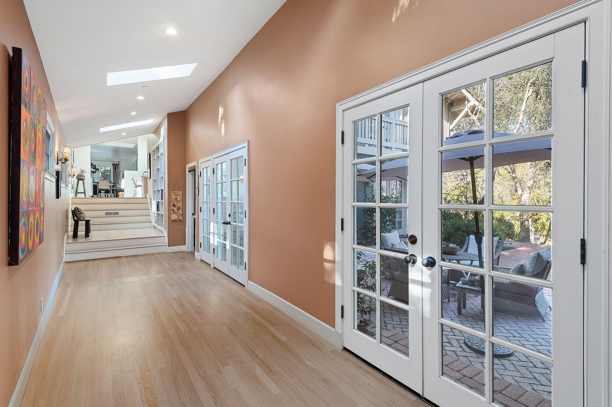 77 Crestview Lane Montecito, CA 93108 - Photo 19 of 44 19-web-or-mls-19 - Hallway