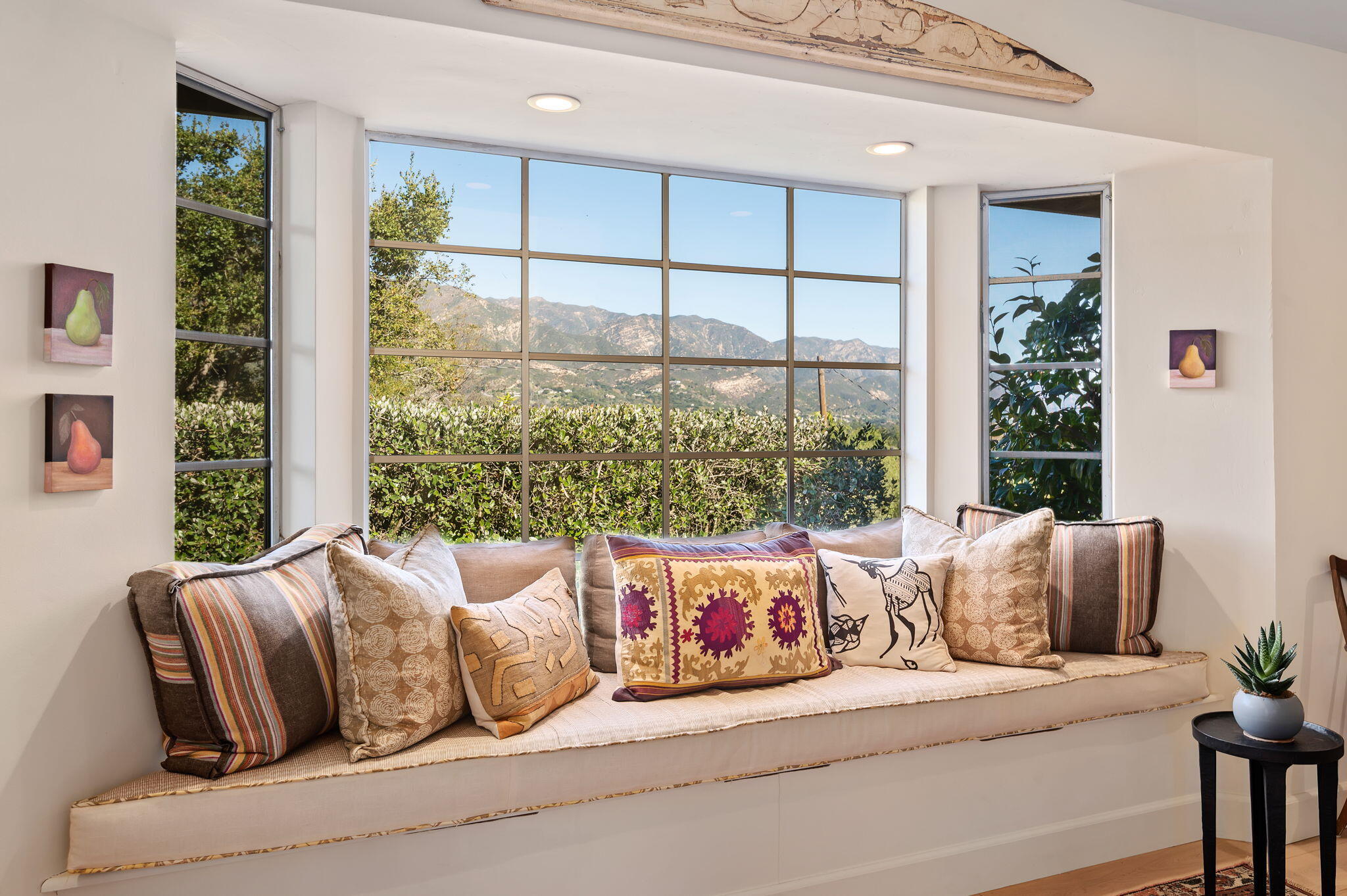 77 Crestview Lane Montecito, CA 93108 - Photo 9 of 44 9-web-or-mls-09 - Living Room