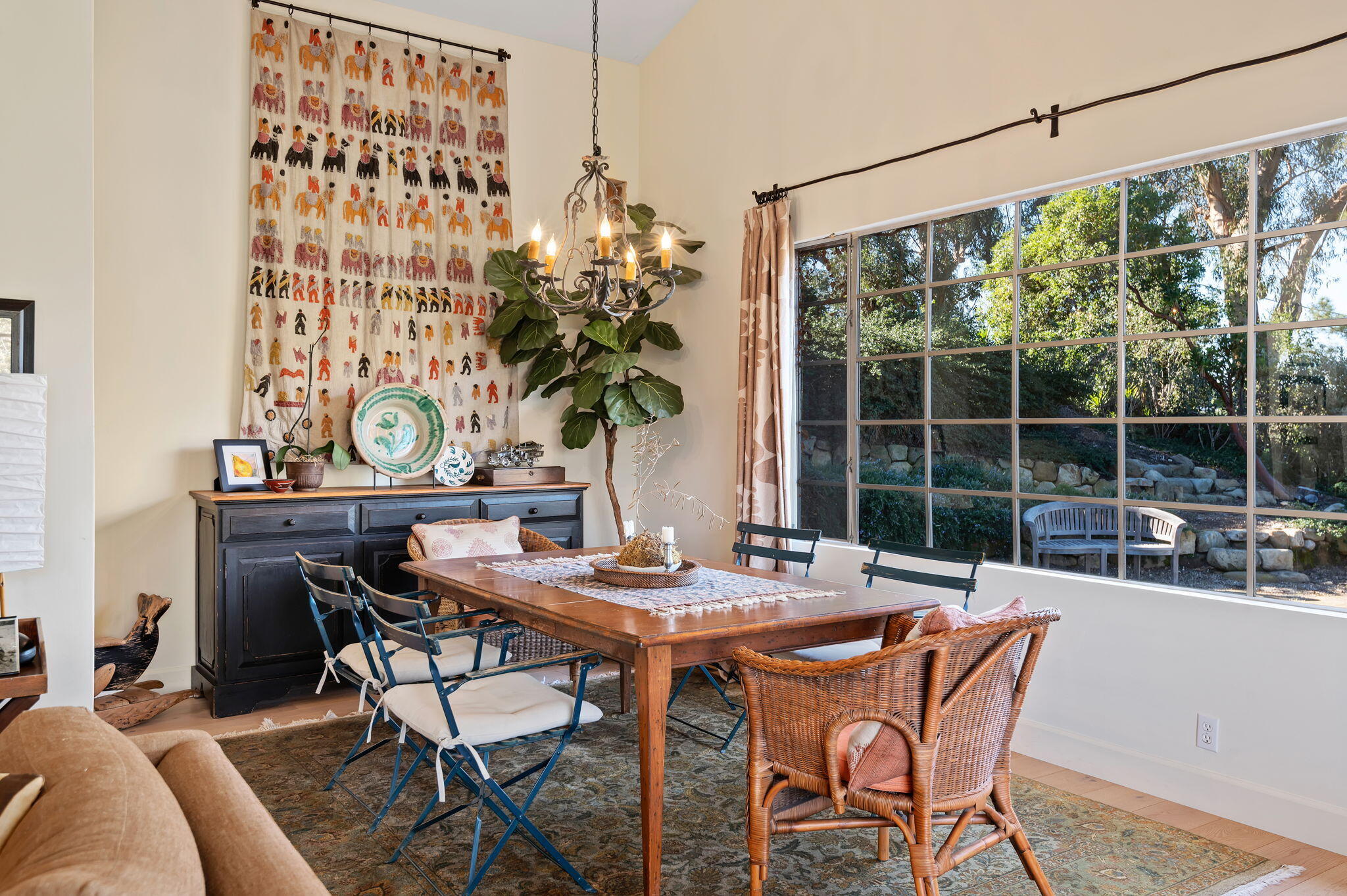 77 Crestview Lane Montecito, CA 93108 - Photo 10 of 44 10-web-or-mls-10 - Dining