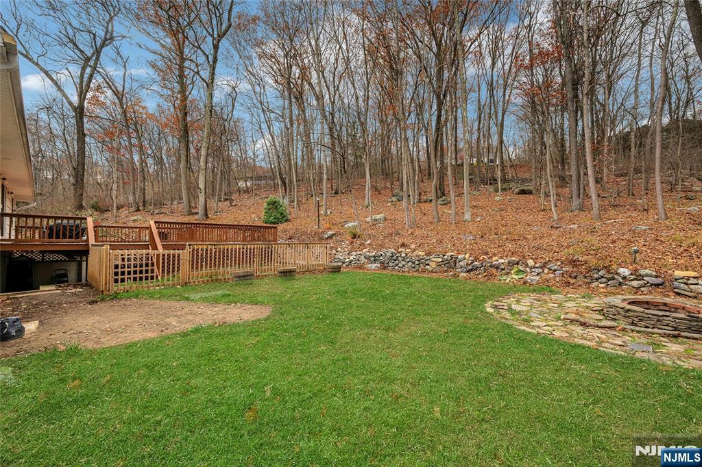 7 Kentbrook Terrace Butler, NJ 07405 - Photo 6 of 28