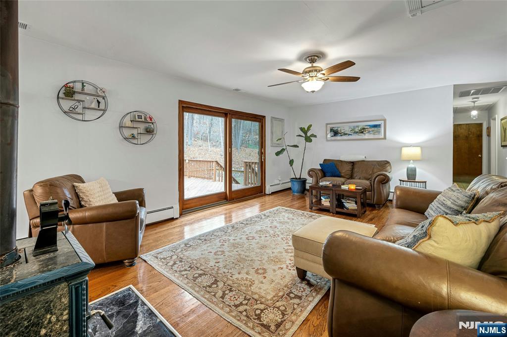 7 Kentbrook Terrace Butler, NJ 07405 - Photo 8 of 28