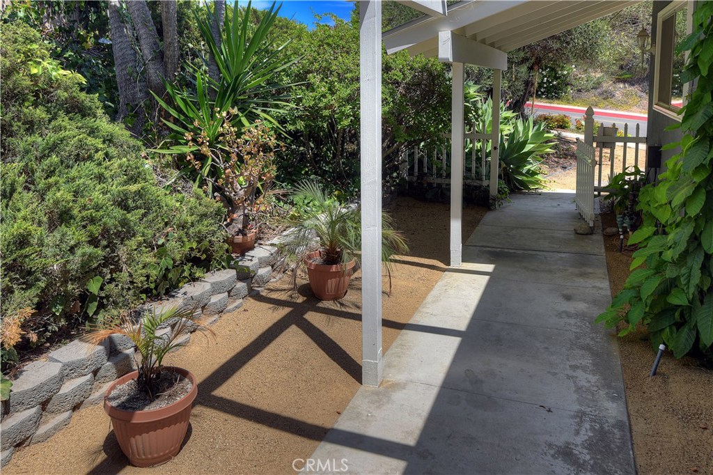 33381 Ocean Hill Drive Dana Point, CA 92629 - Photo 44 of 45 a view of outdoor space and yard