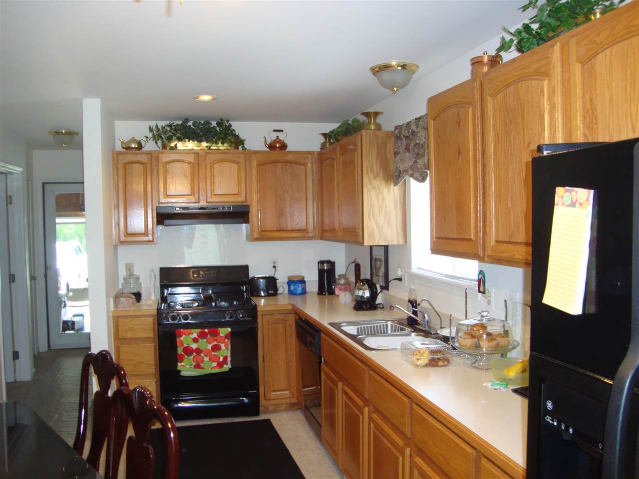 11516 Dunn Road Memphis, MI 48041 - Photo 8 of 13 31257336-7.JPG