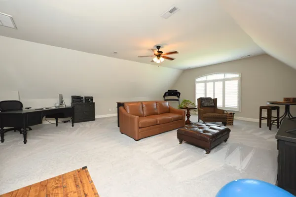 $749,900 | 1017 Dorset Drive, Hendersonville, TN 37075