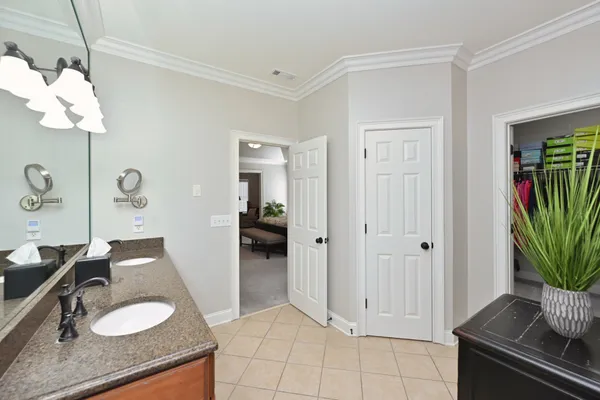 $749,900 | 1017 Dorset Drive, Hendersonville, TN 37075
