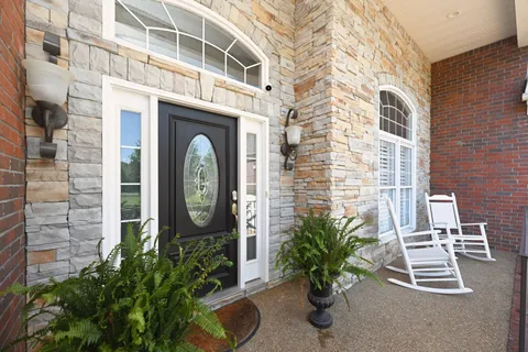 $749,900 | 1017 Dorset Drive, Hendersonville, TN 37075