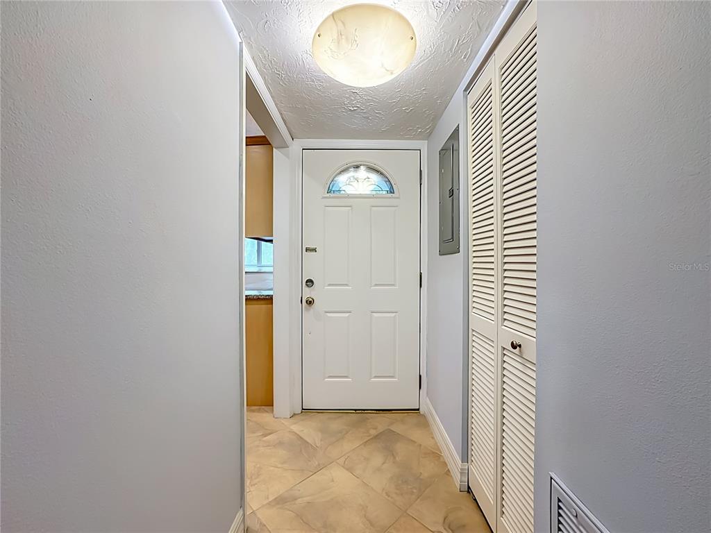 1715 Pelican Cove Road, Unit GL339 Sarasota, FL 34231 - Photo 12 of 56 Gallery Image 12