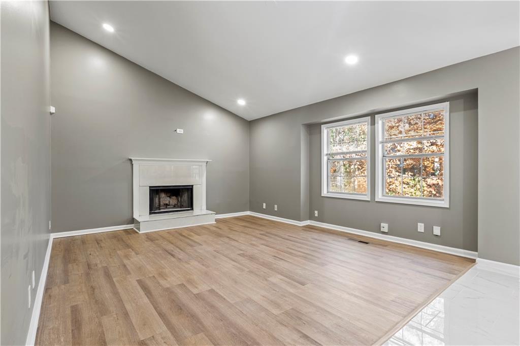 2102 Sandtree Court Southwest Atlanta, GA 30331 - Photo 3 of 14