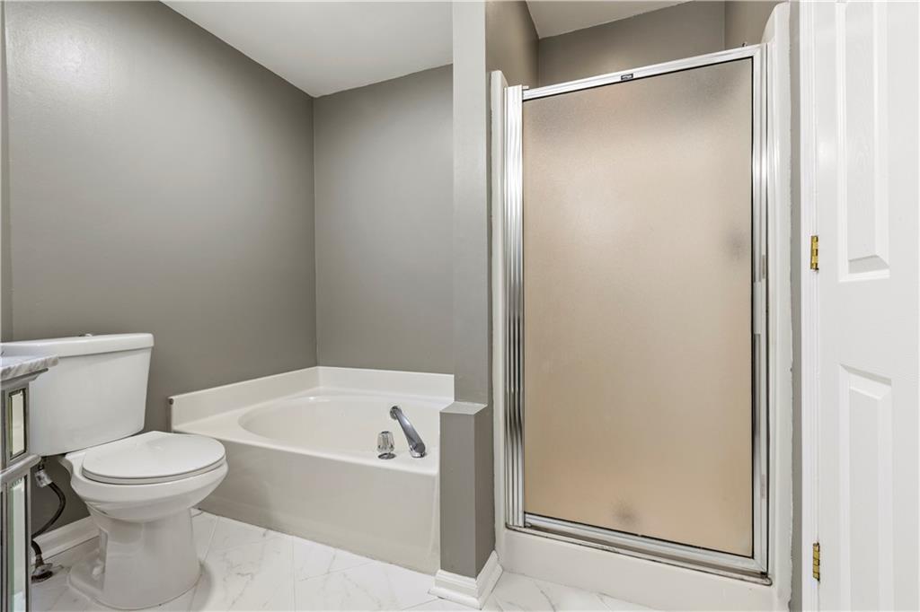 2102 Sandtree Court Southwest Atlanta, GA 30331 - Photo 10 of 14