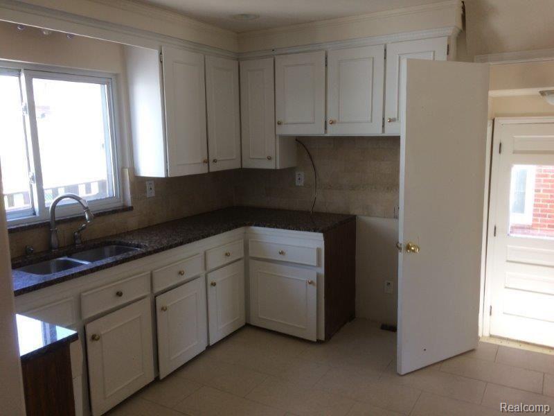 482 Fisher Road Grosse Pointe Farms, MI 48230 - Photo 15 of 15