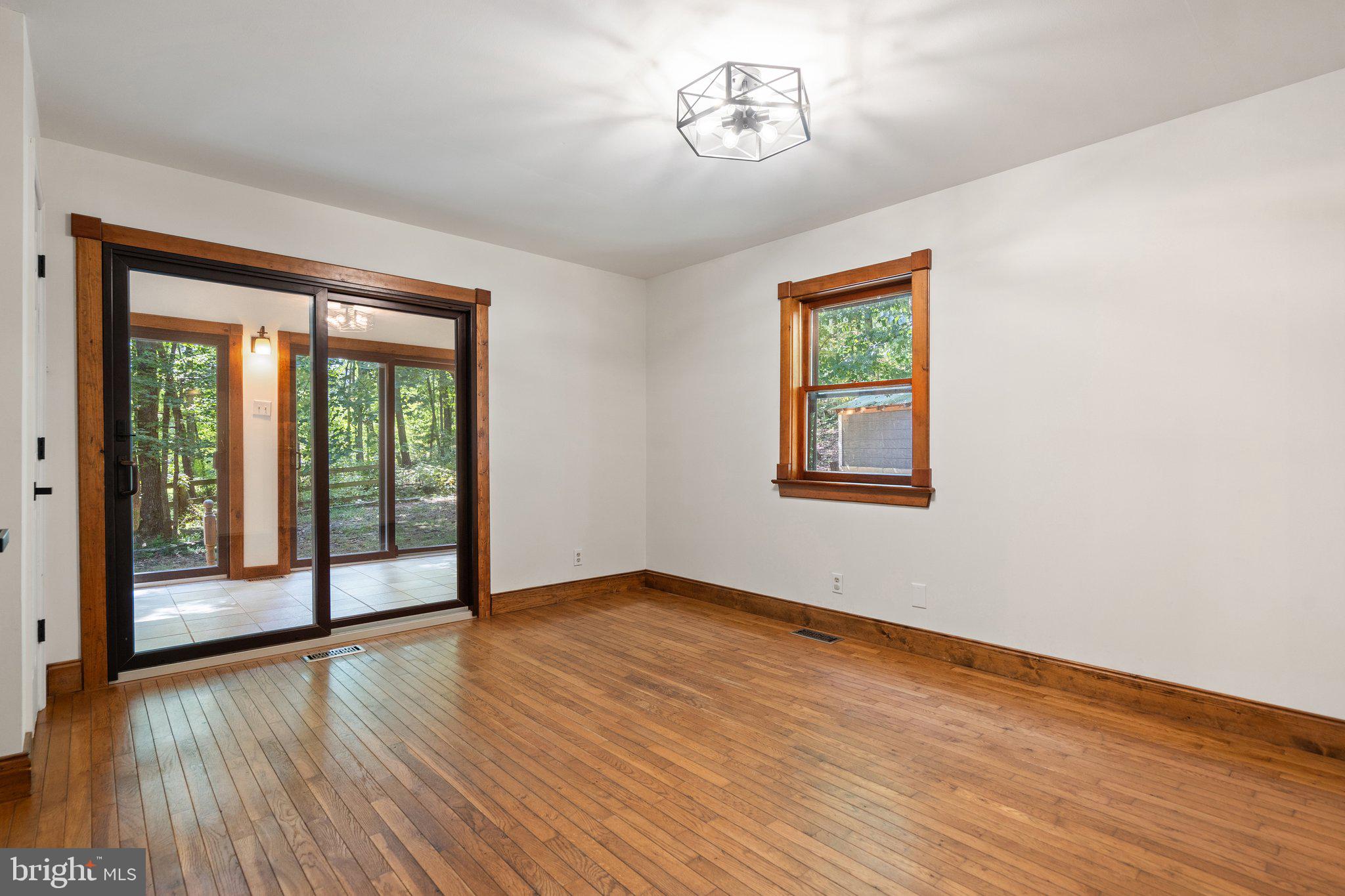 9417 Mountjoy Road Marshall, VA 20115 - Photo 15 of 45