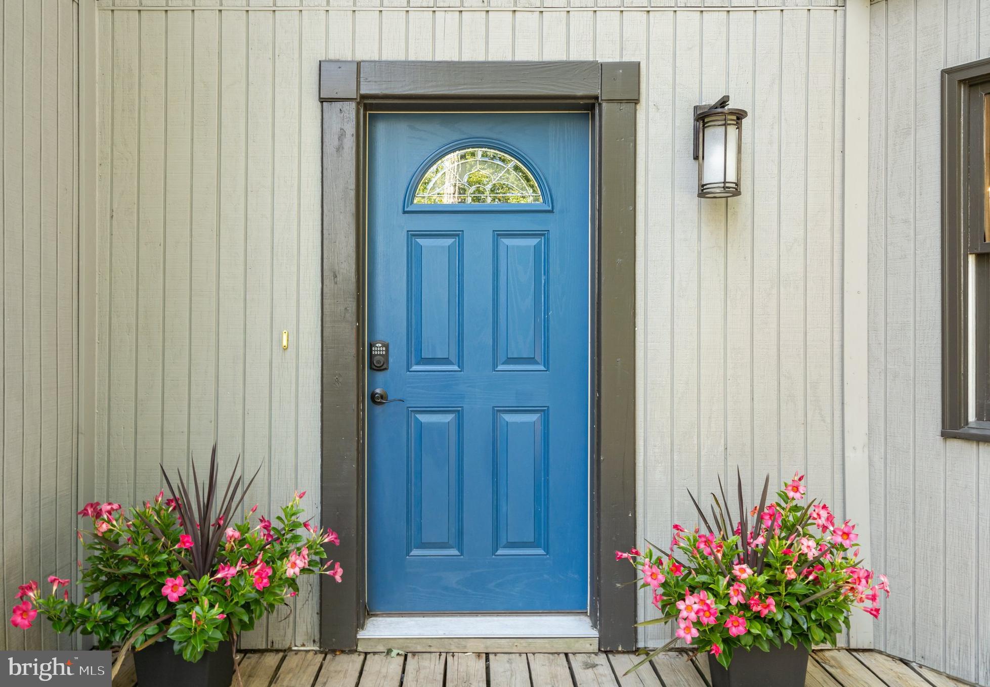 9417 Mountjoy Road Marshall, VA 20115 - Photo 5 of 45 Welcome home