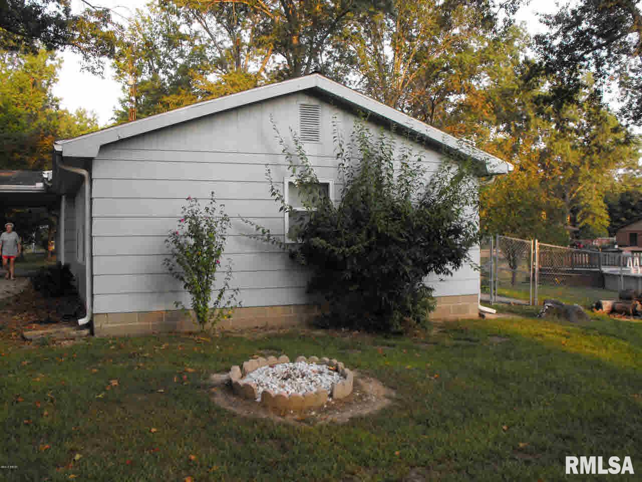1202 Green Street Road Centralia, IL 62801 - Photo 12 of 12 Gallery Image 12