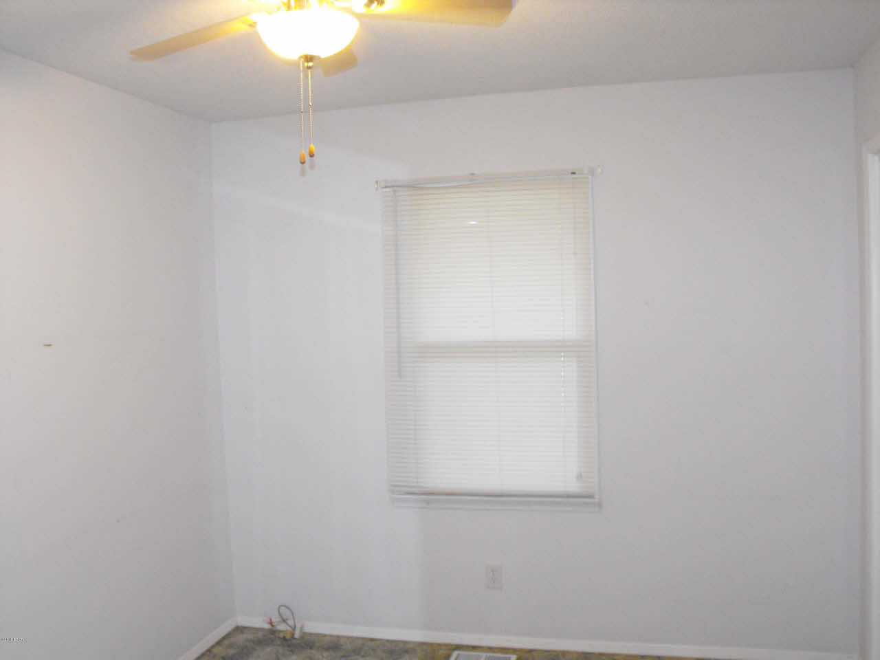 1202 Green Street Road Centralia, IL 62801 - Photo 8 of 12 Gallery Image 8