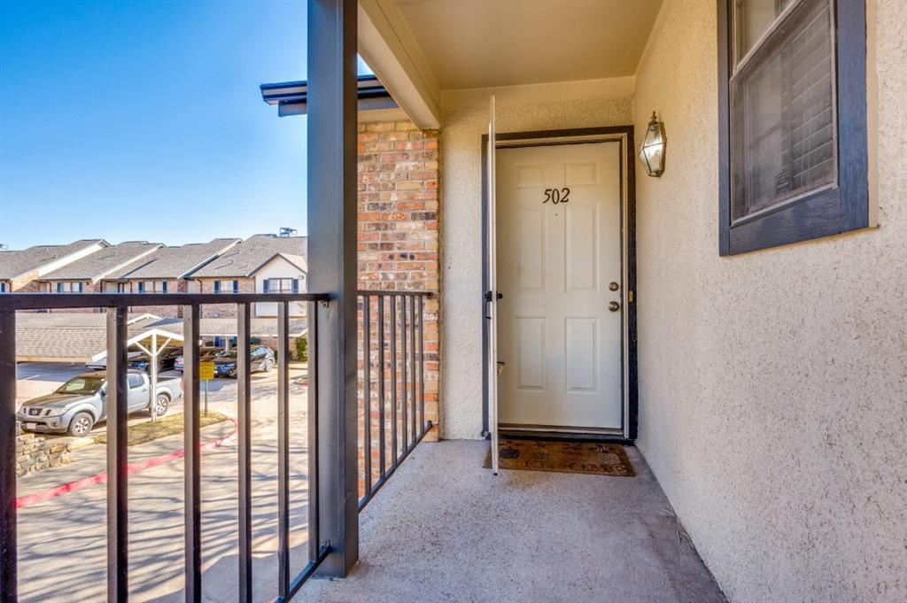 2835 Keller Springs Road, Unit 502 Carrollton, TX 75006 - Photo 4 of 27