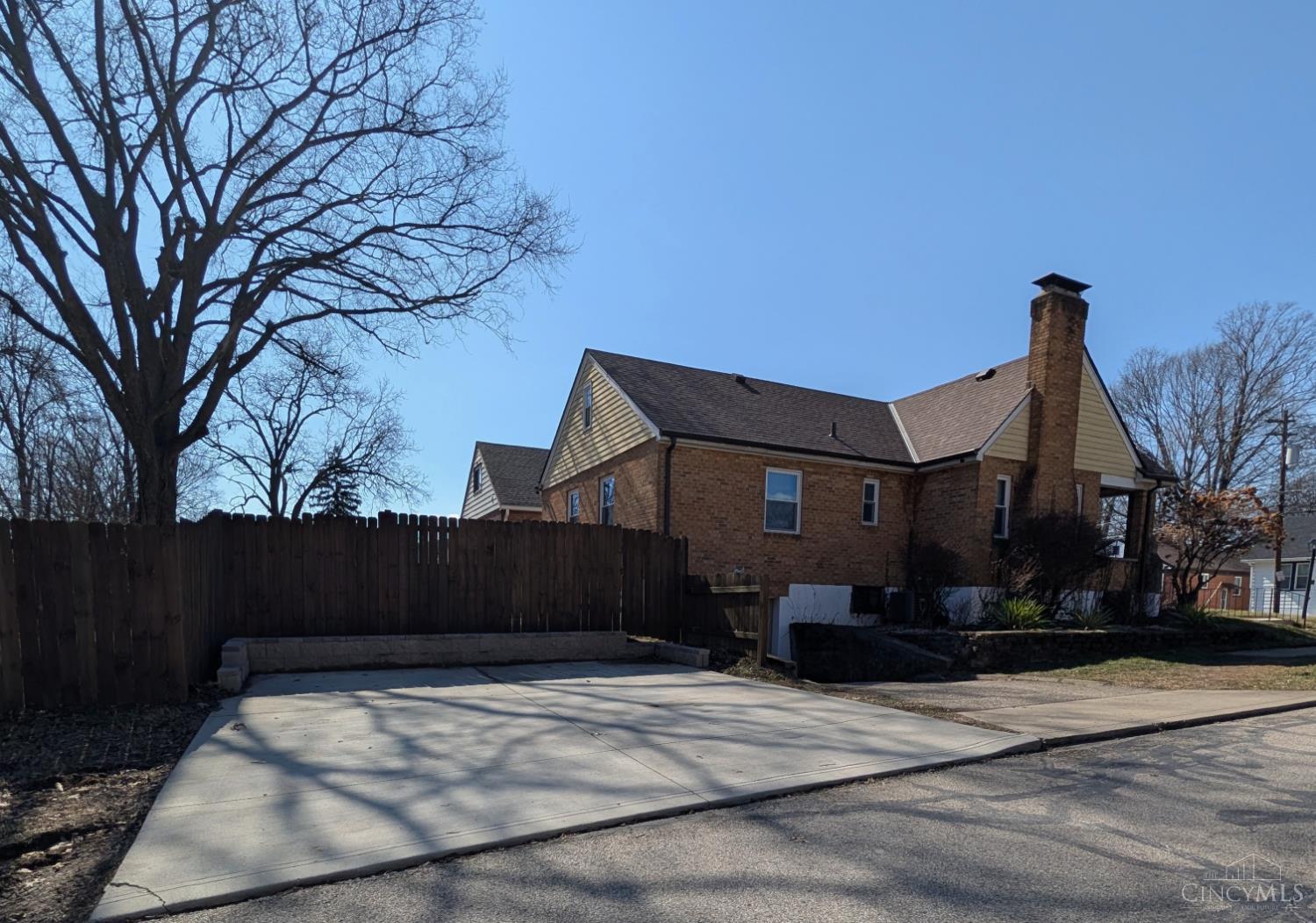 6656 Plainfield Road Silverton, OH 45236 - Photo 41 of 49